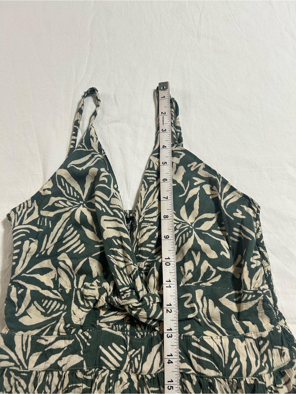 Angie Tropical Leaf Print Wide Leg Jumpsuit Green Cream Size M Boho Resort - Picture 6 of 9